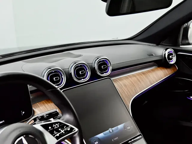 Mercedes-Benz C-Class — Фото автомобиля 17