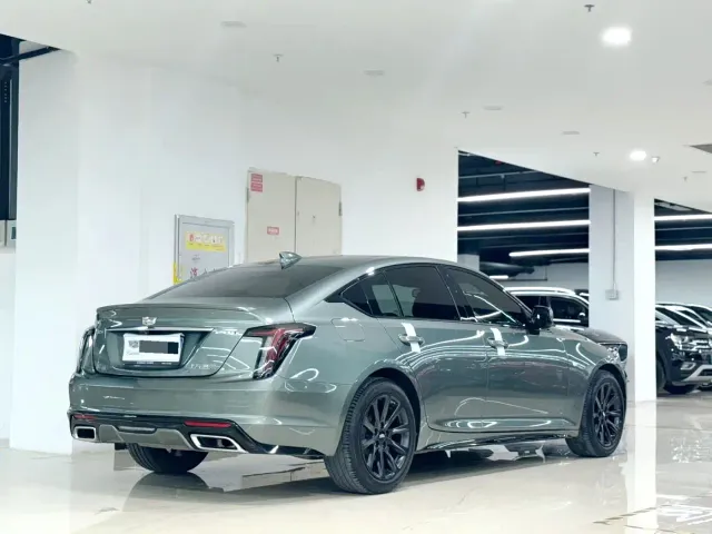 Cadillac CT5 — Фото автомобиля 5