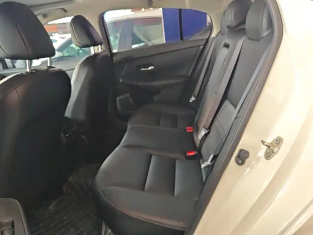 Nissan Sylphy — Фото автомобиля 11