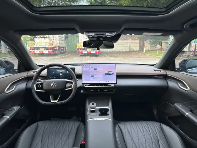 Changan Eado — Фото автомобиля 14