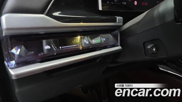 BMW 7-Series — Фото автомобиля 20