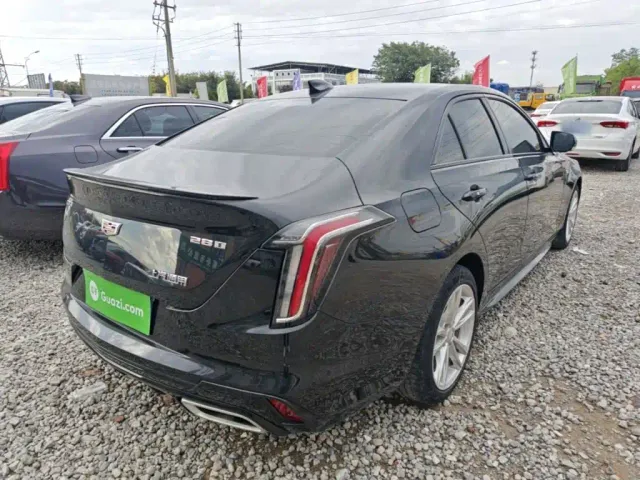 Cadillac CT4 — Фото автомобиля 6