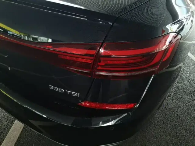 Volkswagen Passat — Фото автомобиля 7