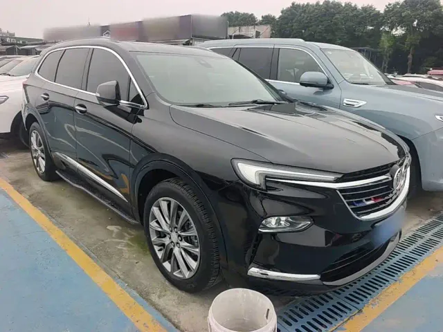 Buick Enclave — Фото автомобиля 3