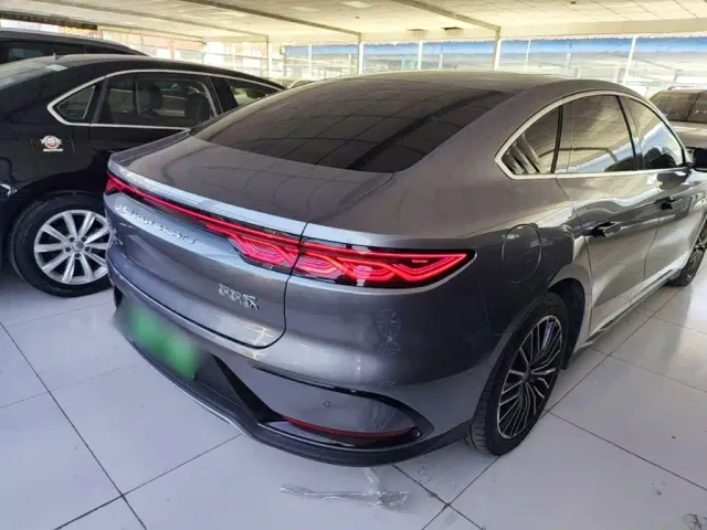 BYD Han — Фото автомобиля 6