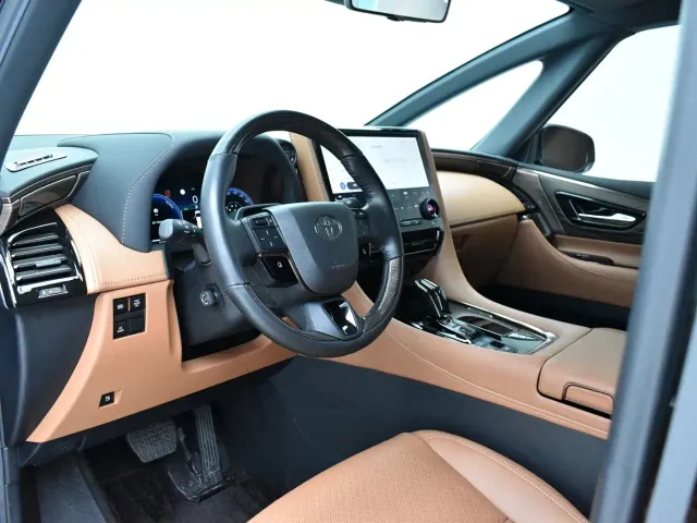 Toyota Alphard — Фото автомобиля 7