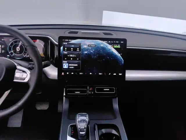GAC Trumpchi GS8 — Фото автомобиля 13
