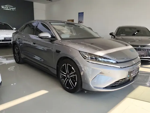 BYD Qin L — Фото автомобиля 3