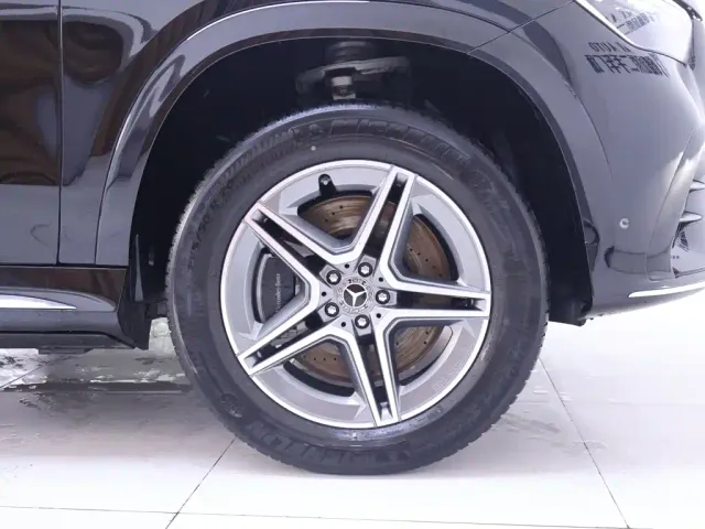 Mercedes-Benz GLE-Class — Фото автомобиля 6