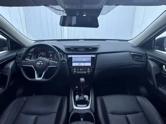 Nissan X-Trail — Фото автомобиля 14
