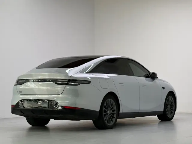 Leapmotor C01 — Фото автомобиля 6