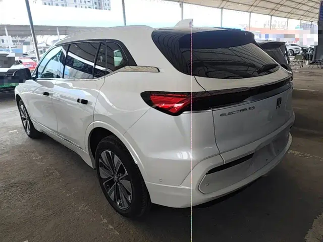 Buick E5 — Фото автомобиля 4