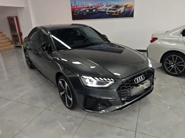 Audi A4L — Фото автомобиля 3