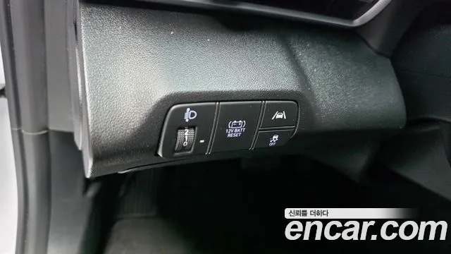 Hyundai Avante CN7 — Фото автомобиля 24