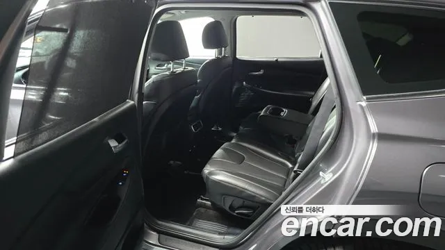 Hyundai Santafe Новый Santa Fe Дизель 2.2 2WD — Фото автомобиля 26