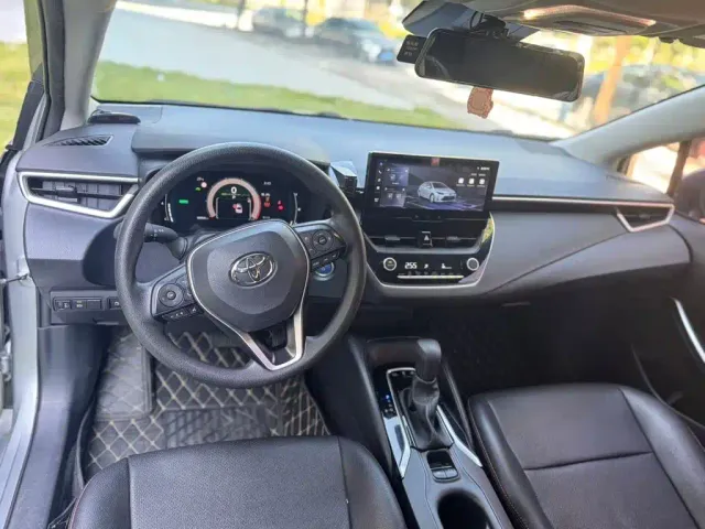 Toyota Corolla — Фото автомобиля 8