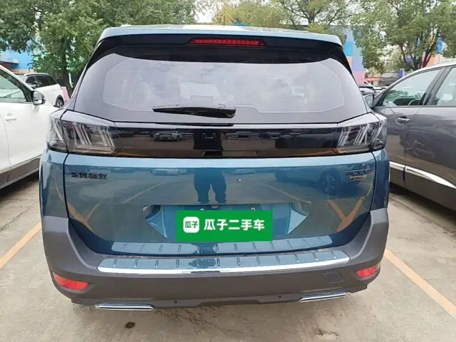 Peugeot 5008 — Фото автомобиля 5
