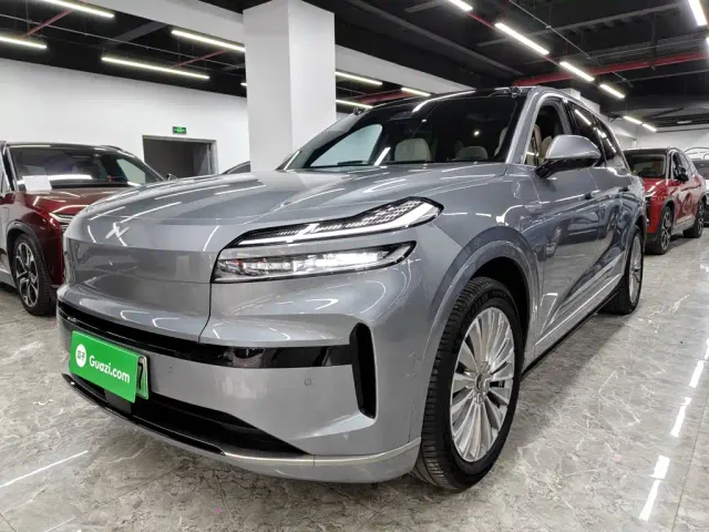 Фотография автомобиля — Onvo L90