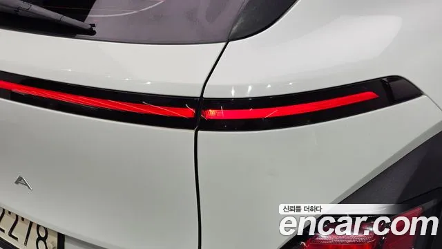 Hyundai Kona SX2 — Фото автомобиля 8