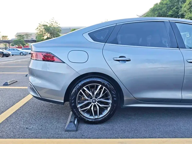 BYD Qin PLUS — Фото автомобиля 23