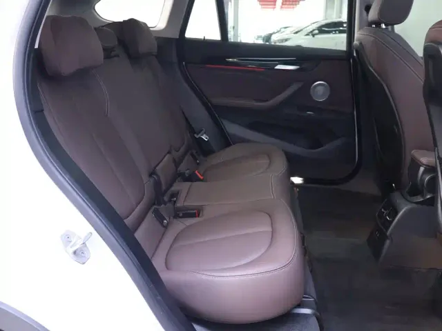 BMW X1 — Фото автомобиля 22