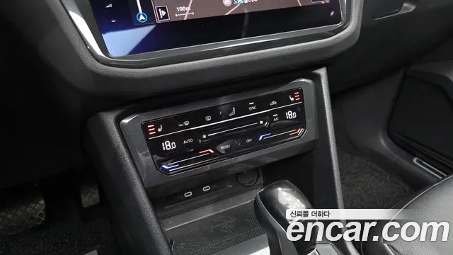 Volkswagen Tiguan Tiguan 2 поколение 2.0 TDI Prestige — Фото автомобиля 14