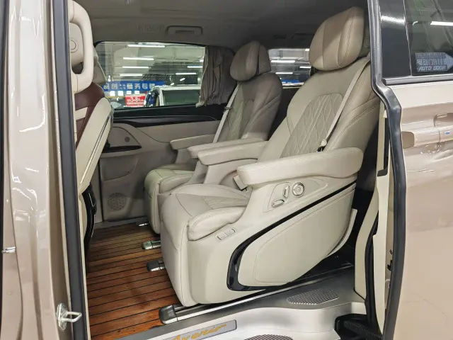 Buick Buick GL8 2022 ES Landmark 653T Comfort — Фото автомобиля 6