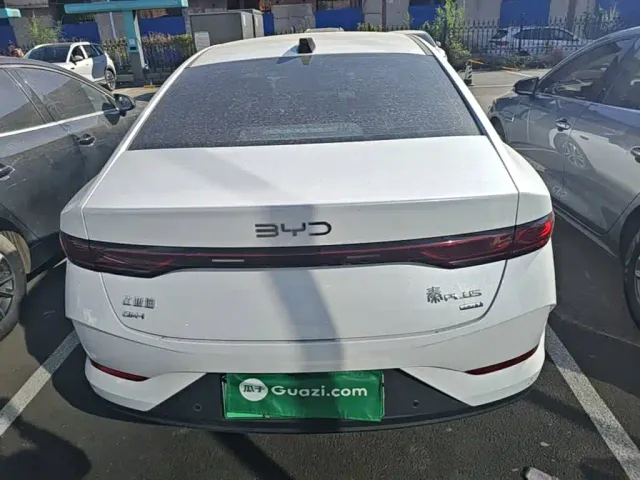BYD Qin PLUS — Фото автомобиля 5