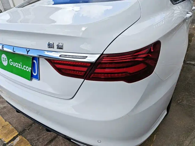 Geely Binrui — Фото автомобиля 7
