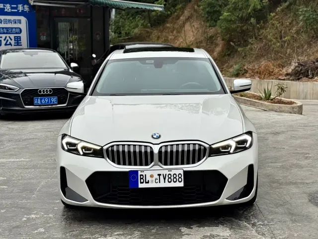 BMW 3 Series — Фото автомобиля 3