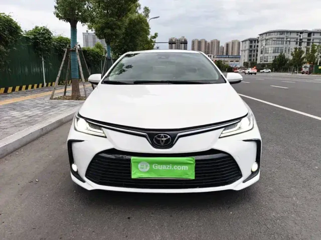 Toyota Corolla — Фото автомобиля 2