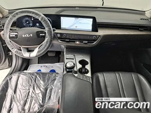 Kia K8 — Фото автомобиля 6