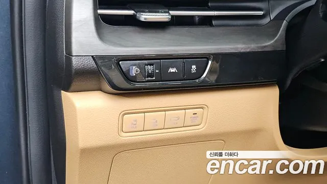 Kia Carnival — Фото автомобиля 21