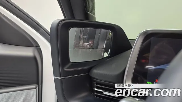 Hyundai Ioniq 6 — Фото автомобиля 28