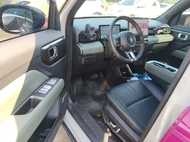 Baojun Yep Plus — Фото автомобиля 15