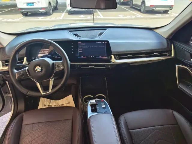BMW X1 — Фото автомобиля 15