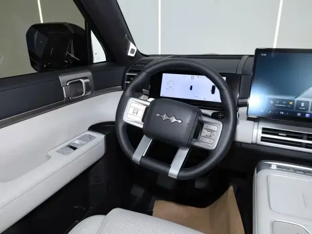 BYD FangChengBao Titanium 7 — Фото автомобиля 27