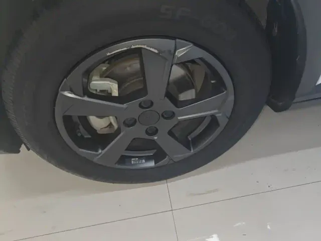 Geely Geometry E Firefly — Фото автомобиля 24