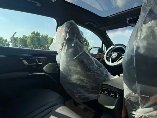 Mercedes-Benz EQS SUV — Фото автомобиля 20