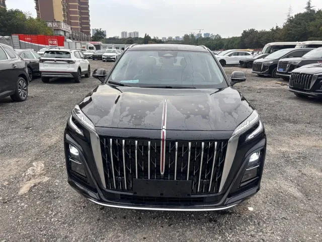 Hongqi HS3 PHEV — Фото автомобиля 2