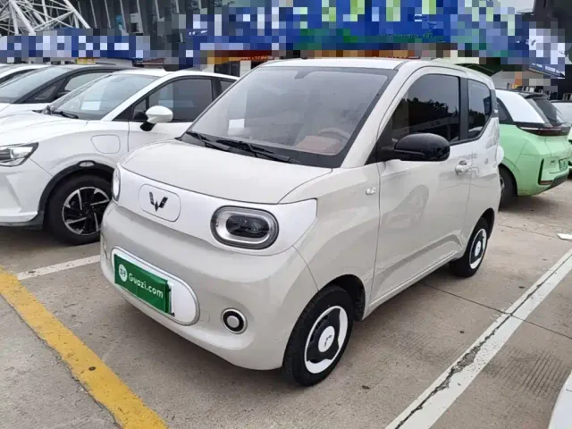Фотография автомобиля — Wuling Hongguang Mini EV