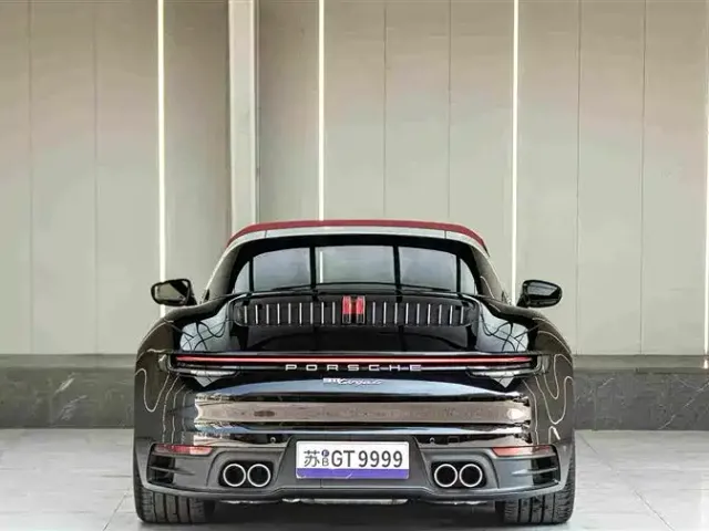 Porsche 911 — Фото автомобиля 4
