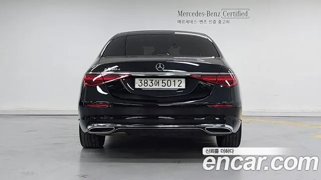 Mercedes-Benz S-Class — Фото автомобиля 4