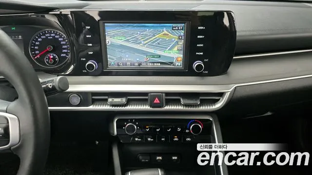 Kia K5 K5 3 поколение 2.0 LPI(Для проката) — Фото автомобиля 19
