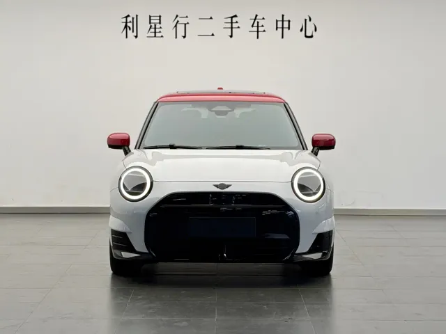 MINI Cooper — Фото автомобиля 5