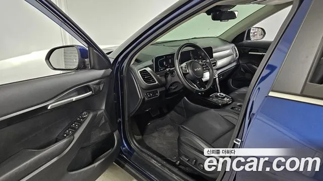 Kia Seltos Бензин 1.6 турбо 2WD — Фото автомобиля 10