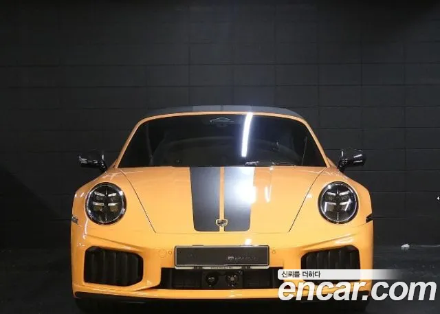 Фотография автомобиля — Porsche 911 992