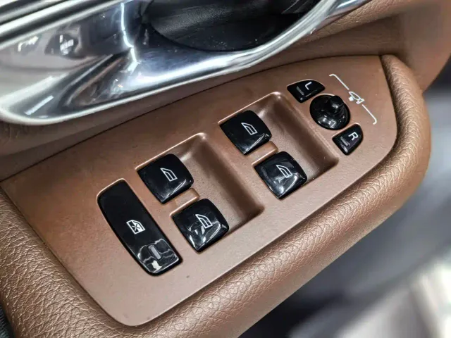 Volvo XC90 — Фото автомобиля 20