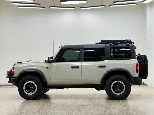 Ford Bronco — Фото автомобиля 5