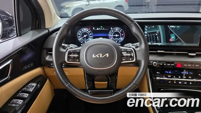 Kia Carnival Generation 4 — Фото автомобиля 15